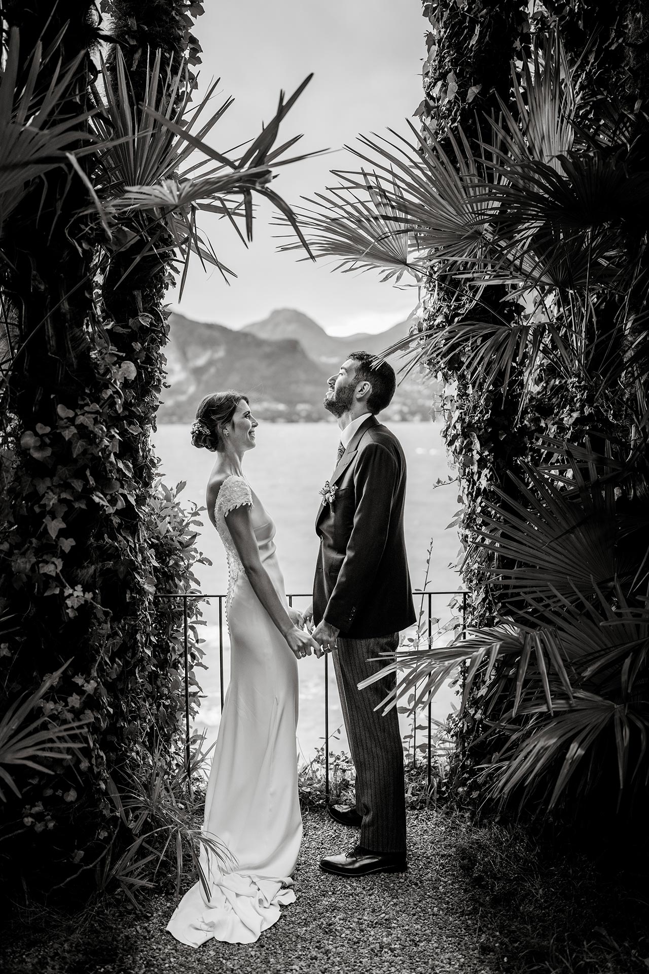 alessio-arrigoni-servizio-fotografico-matrimonio-cd-sposi-bianco-e-nero Alessio Arrigoni servizio fotografico matrimonio C&D sposi in bianco e nero